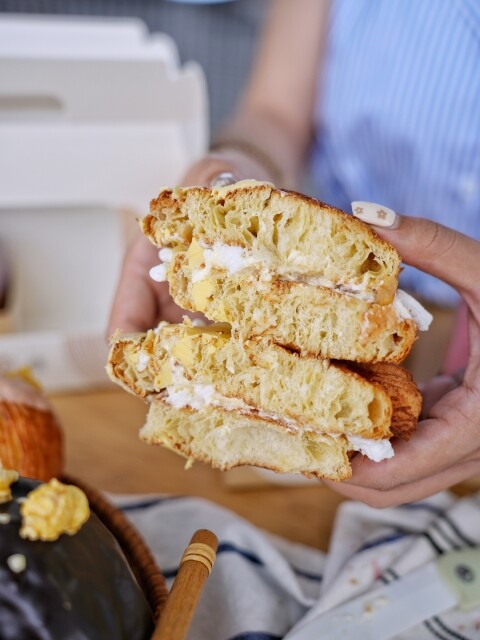 【台中食記】爆紅圓可頌新品牌〔 蝸頌 〕目前只在台中新光三越快閃到6/5,買四送一要買要快喔!