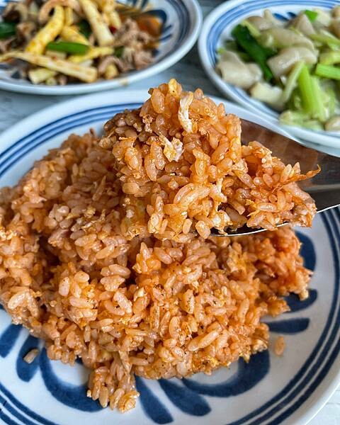 29號各式小炒｜鹽埕區美食｜平價熱炒｜家常料理小店｜豆干炒三層肉必點