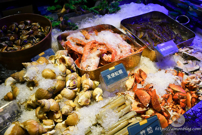 饗麻饗辣PLUS最奢華A5和牛吃到飽開箱，超豪華海鮮、活蝦、熟食任你吃，有紅白酒、莫凡彼冰淇淋