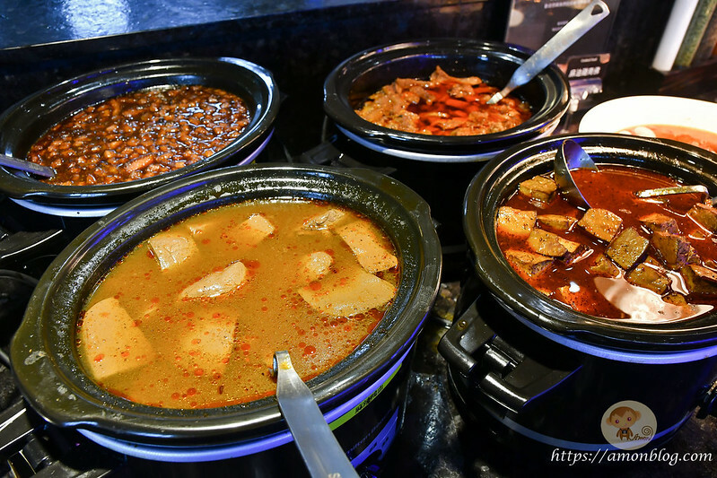 饗麻饗辣PLUS最奢華A5和牛吃到飽開箱，超豪華海鮮、活蝦、熟食任你吃，有紅白酒、莫凡彼冰淇淋