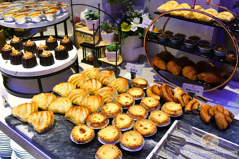 饗麻饗辣PLUS最奢華A5和牛吃到飽開箱，超豪華海鮮、活蝦、熟食任你吃，有紅白酒、莫凡彼冰淇淋