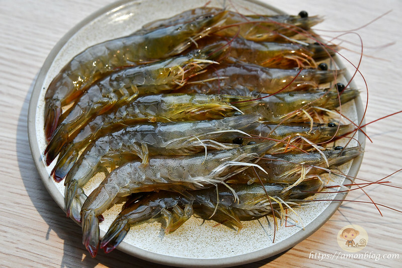 饗麻饗辣PLUS最奢華A5和牛吃到飽開箱，超豪華海鮮、活蝦、熟食任你吃，有紅白酒、莫凡彼冰淇淋