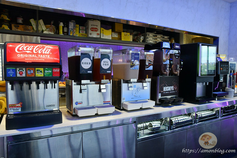 饗麻饗辣PLUS最奢華A5和牛吃到飽開箱，超豪華海鮮、活蝦、熟食任你吃，有紅白酒、莫凡彼冰淇淋