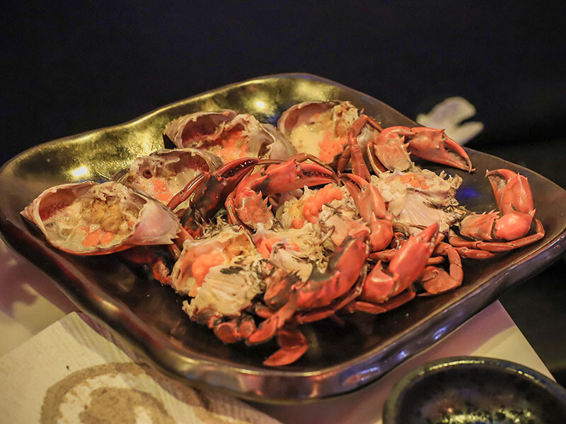 名古屋料亭居酒屋經國店 單點+無菜單料理吃生魚片、握壽司、現流海魚私房菜，九點過後邊吃飯邊唱歌氣氛超Chill