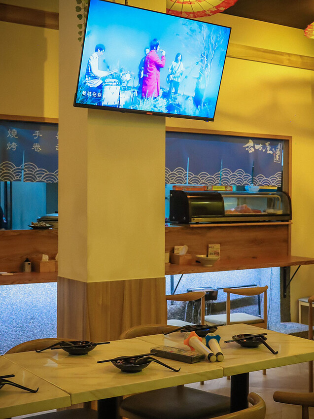 名古屋料亭居酒屋經國店 單點+無菜單料理吃生魚片、握壽司、現流海魚私房菜，九點過後邊吃飯邊唱歌氣氛超Chill