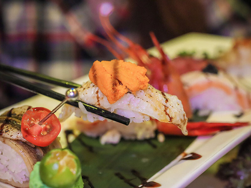 名古屋料亭居酒屋經國店 單點+無菜單料理吃生魚片、握壽司、現流海魚私房菜，九點過後邊吃飯邊唱歌氣氛超Chill