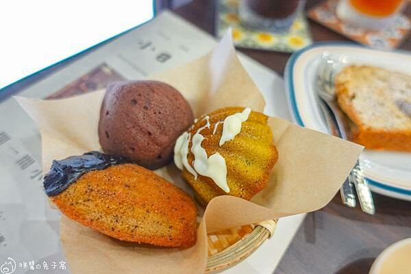 高雄美食。Furu Cafe  新崛江商圈附近的超可愛日系咖