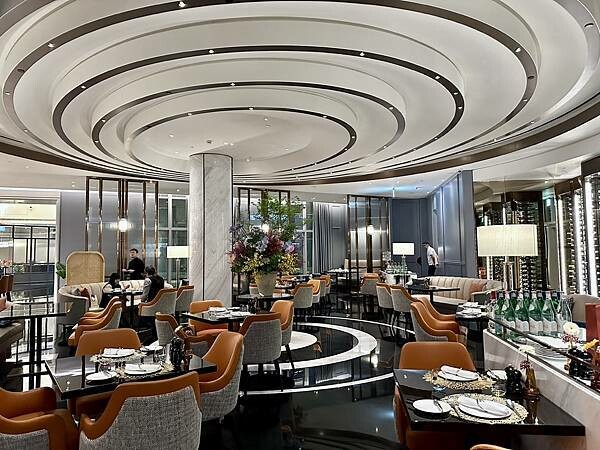 [信義區美食] CLOVER BELLAVITA 法國傳奇摘星主廚台灣首店 法式料理 #信義區市政府美食 @蛋寶趴趴go