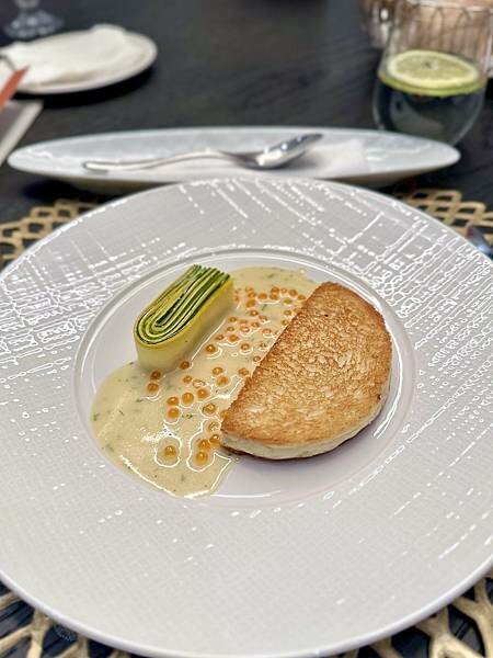 [信義區美食] CLOVER BELLAVITA 法國傳奇摘星主廚台灣首店 法式料理 #信義區市政府美食 @蛋寶趴趴go