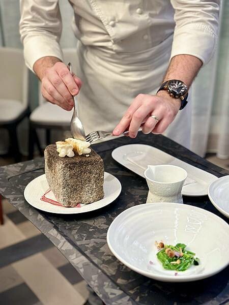 [信義區美食] CLOVER BELLAVITA 法國傳奇摘星主廚台灣首店 法式料理 #信義區市政府美食 @蛋寶趴趴go