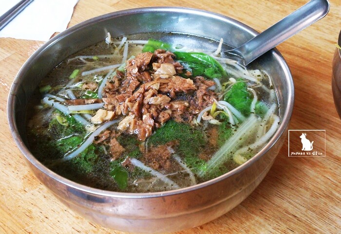 清水素食｜ 慧德齋 素食手工桿麵!　需要拿號碼牌的酷酷麵店　這家麵是自己做!