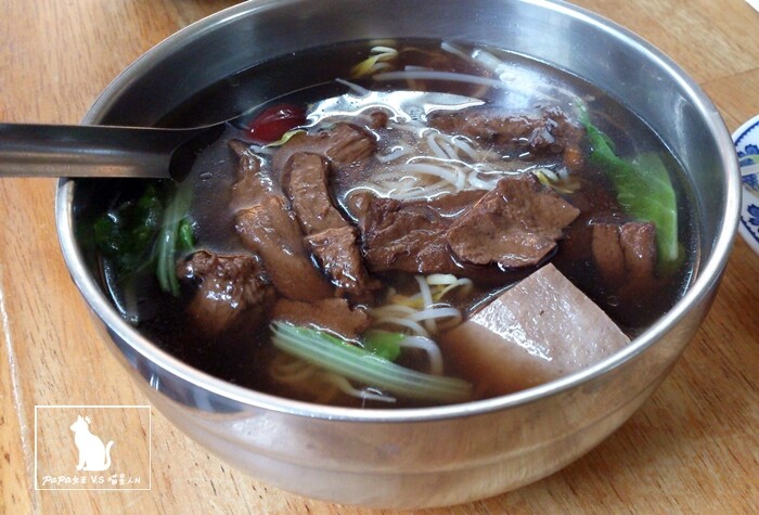 清水素食｜ 慧德齋 素食手工桿麵!　需要拿號碼牌的酷酷麵店　這家麵是自己做!