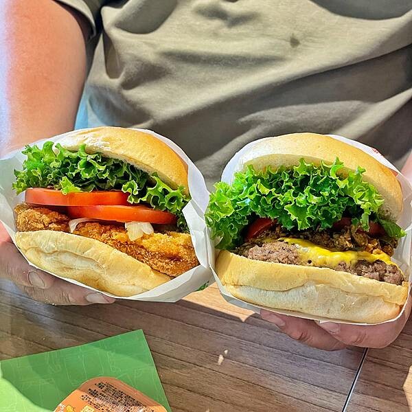 樂檸漢堡｜鳳山區美食｜穿短褲去樂檸享優惠｜吃過一次就上癮