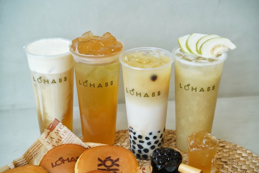 【LOHASS樂活事鮮果茶】手搖飲料、銅鑼燒一次滿足!組合搭配還能省$5元!現做銅鑼燒還有多款口味選擇,飲品還能免費加珍珠,完全是下午茶新選擇~ - 阿華田的美食日記