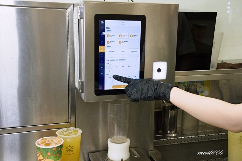 中壢手搖飲推薦｜LOHASS樂活事鮮果茶中壢SOGO店～新鮮