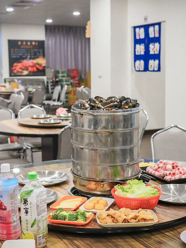 竹北牛13海鮮塔 藍鑽蝦、龍蝦、黃金蟹、淡菜現點現蒸 免開瓶費免服務費公司聚餐、尾牙最牛B