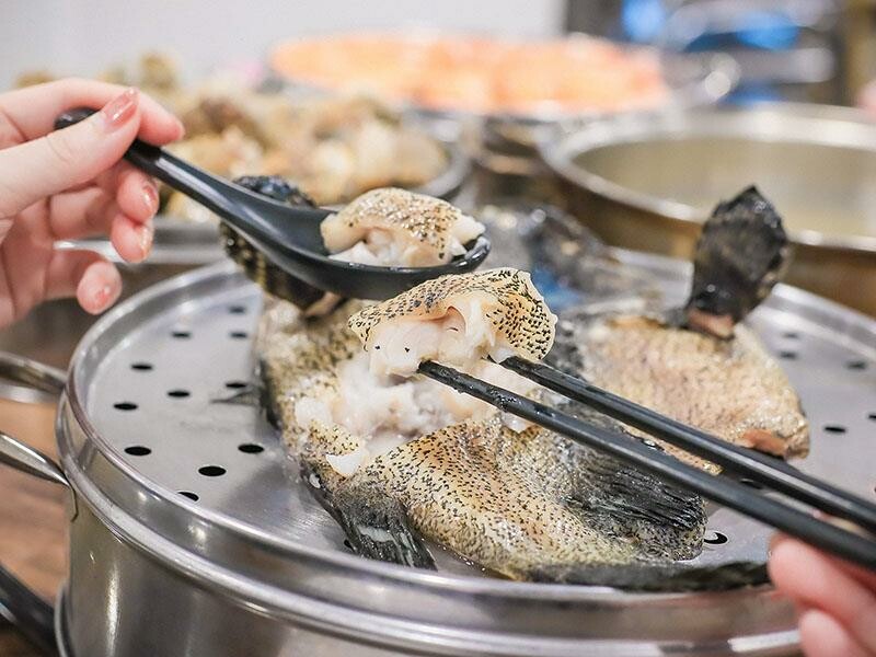 竹北牛13海鮮塔 藍鑽蝦、龍蝦、黃金蟹、淡菜現點現蒸 免開瓶費免服務費公司聚餐、尾牙最牛B