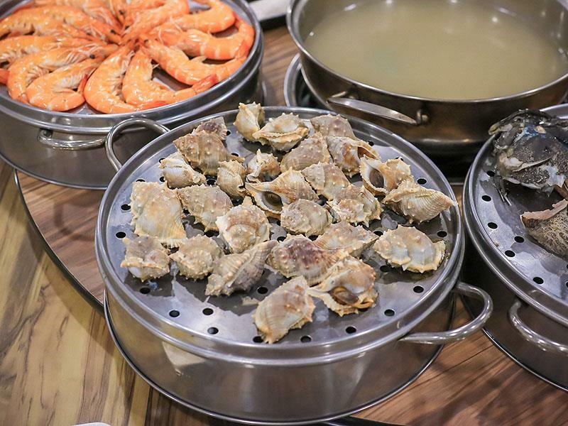 竹北牛13海鮮塔 藍鑽蝦、龍蝦、黃金蟹、淡菜現點現蒸 免開瓶費免服務費公司聚餐、尾牙最牛B