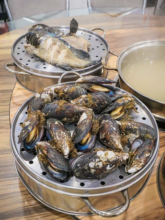 竹北牛13海鮮塔 藍鑽蝦、龍蝦、黃金蟹、淡菜現點現蒸 免開瓶費免服務費公司聚餐、尾牙最牛B