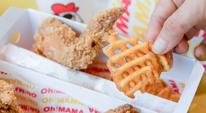 【台中-逢甲商圈美食】Oh!MAMA chicken美式炸雞.酥脆炸雞.四種獨門沾醬任意組合.中台灣炸雞新勢力