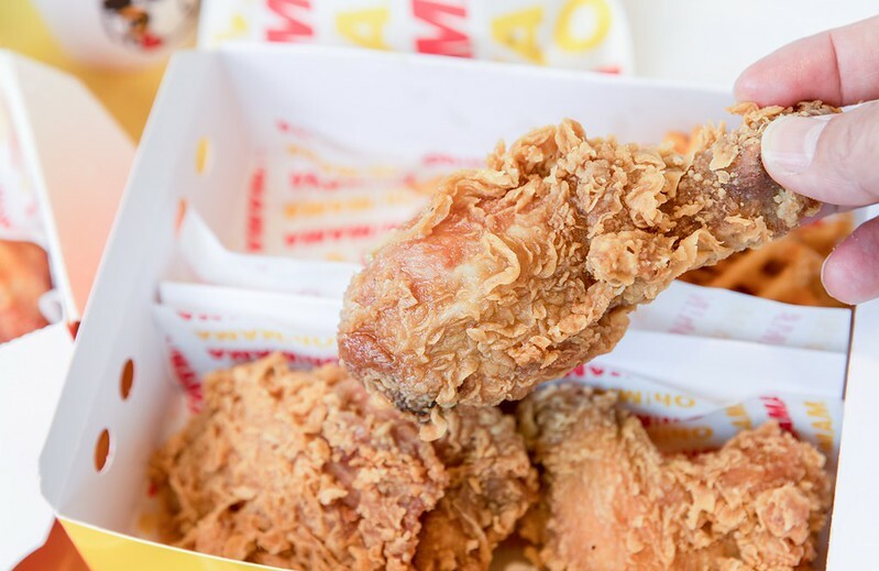 【台中-逢甲商圈美食】Oh!MAMA chicken美式炸雞.酥脆炸雞.四種獨門沾醬任意組合.中台灣炸雞新勢力