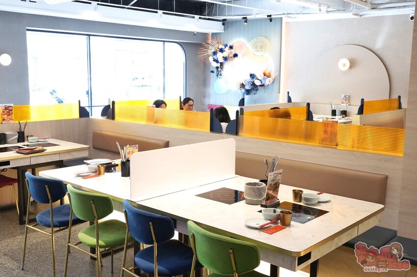 【台南美食】春囍打邊爐！獨家風味正宗酸菜魚，Prime雪花牛、松阪豬通通買一送一 - 熱血玩台南。跳躍新世界