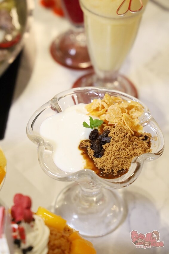 【台南美食】春囍打邊爐！獨家風味正宗酸菜魚，Prime雪花牛、松阪豬通通買一送一 - 熱血玩台南。跳躍新世界