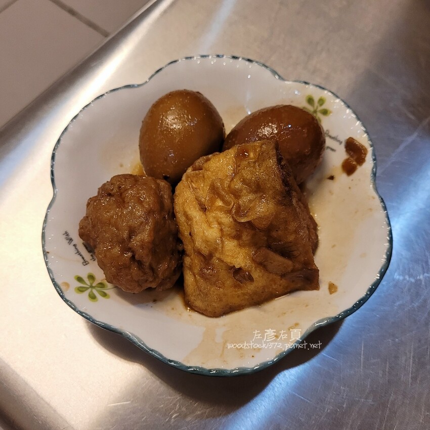 台南東區小吃_香香古早味炒米粉豬血湯_台式美食