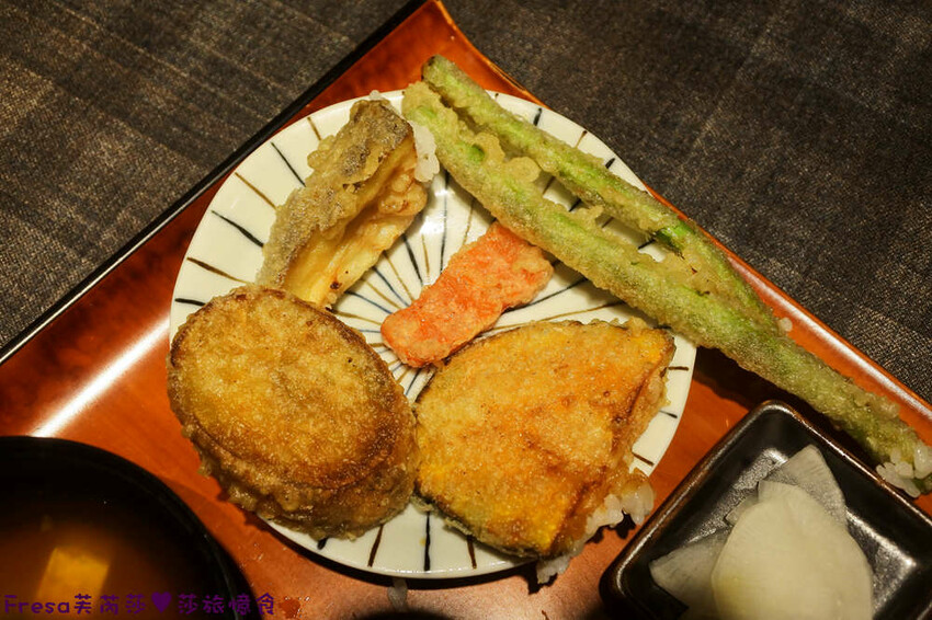 高雄日式【田橋屋 天麩羅專売】巨大星鰻豪華海鮮野菜裹上獨家日本炸粉超薄脆酥香！指定主餐買一送一│高雄夢