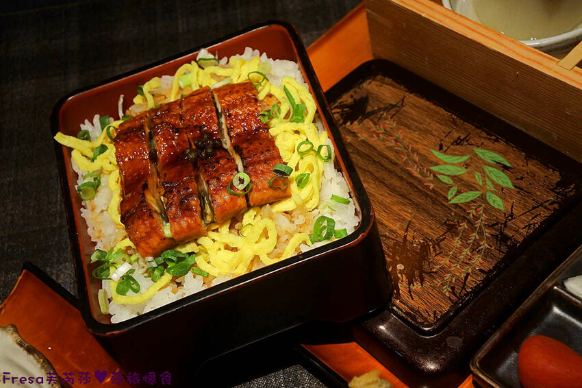 高雄日式【田橋屋 天麩羅專売】巨大星鰻豪華海鮮野菜裹上獨家日本炸粉超薄脆酥香！指定主餐買一送一│高雄夢