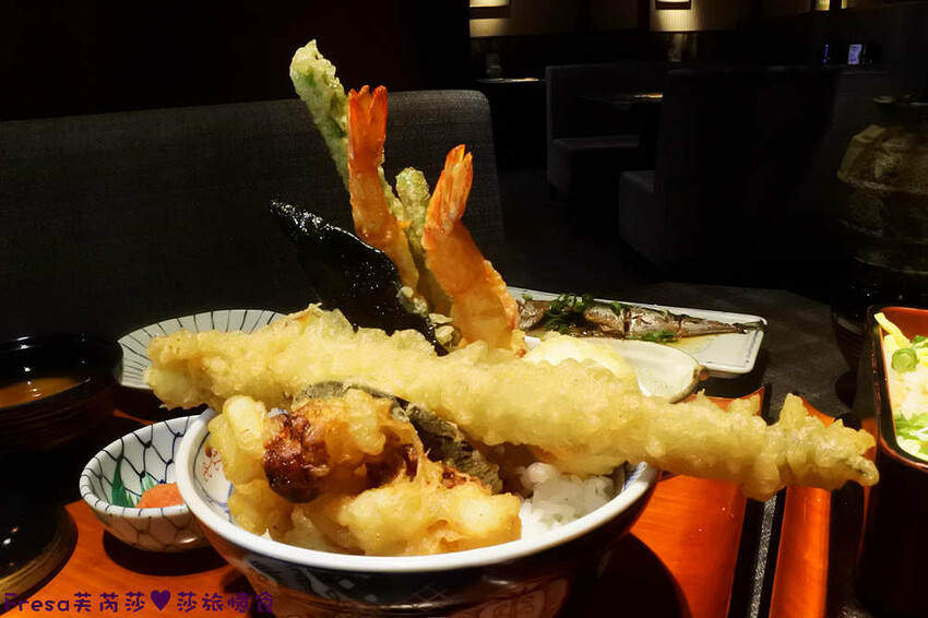 高雄日式【田橋屋 天麩羅專売】巨大星鰻豪華海鮮野菜裹上獨家日本炸粉超薄脆酥香！指定主餐買一送一│高雄夢