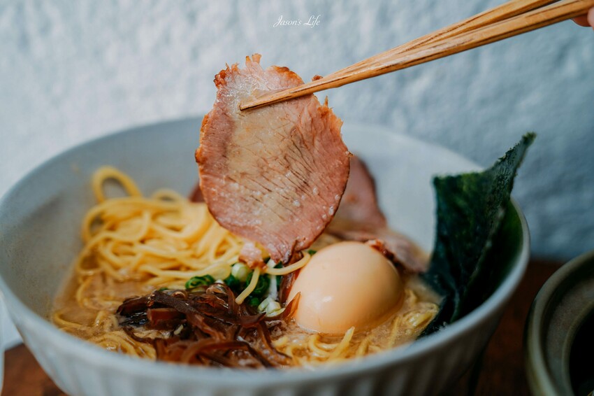 【屏東恆春｜美食】波波俱樂部。恆春美食推薦，波波廚房二店，渡假風格餐酒館，調酒美食都有