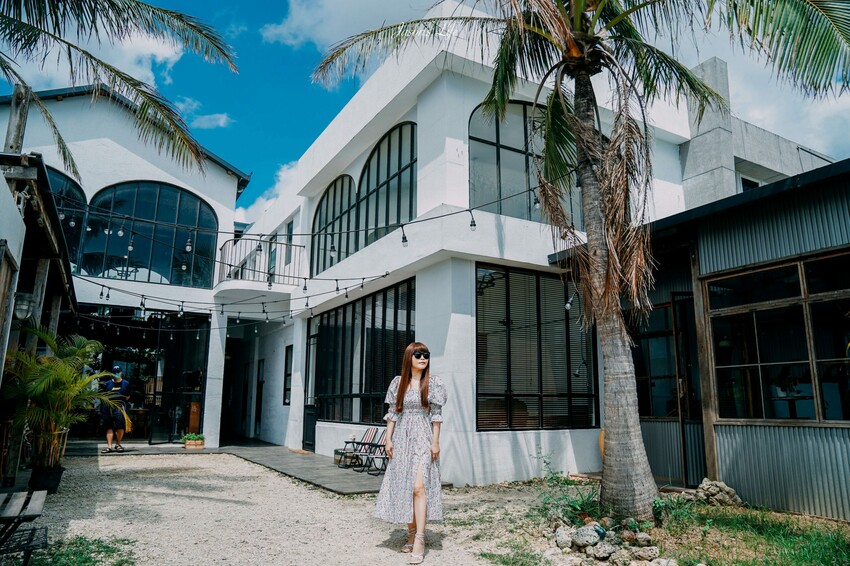 【屏東恆春｜美食】波波俱樂部。恆春美食推薦，波波廚房二店，渡假風格餐酒館，調酒美食都有