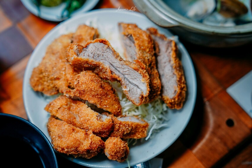 【屏東恆春｜美食】波波俱樂部。恆春美食推薦，波波廚房二店，渡假風格餐酒館，調酒美食都有