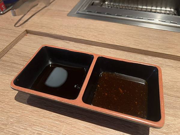 中壢美食推薦肉執事日式個人燒肉，創意軌道送餐，CP值爆表