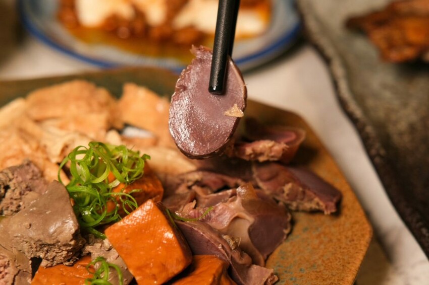 【台北美食】夙席 Yakitori｜大安區深夜限定桂丁雞專門店，享受炭火串燒的專屬誘人香氣! - 肉依小姐吃什麼