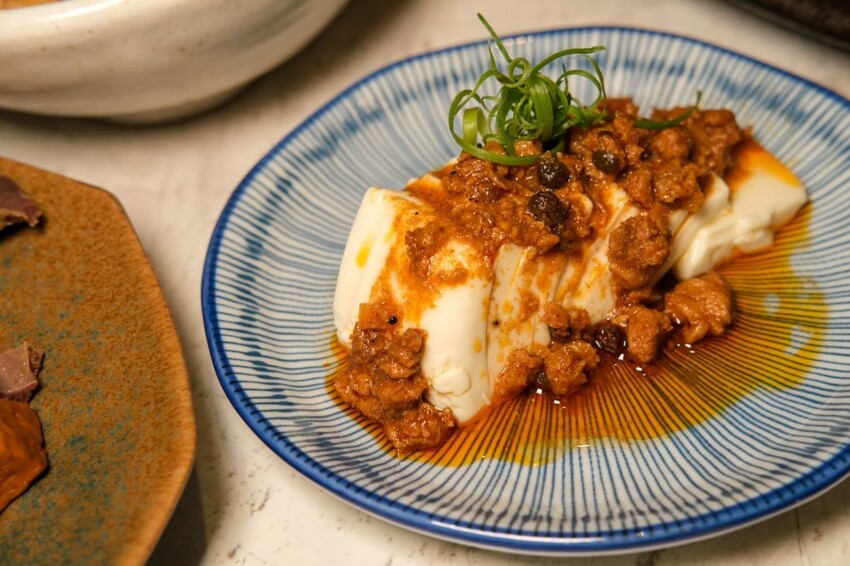 【台北美食】夙席 Yakitori｜大安區深夜限定桂丁雞專門店，享受炭火串燒的專屬誘人香氣! - 肉依小姐吃什麼