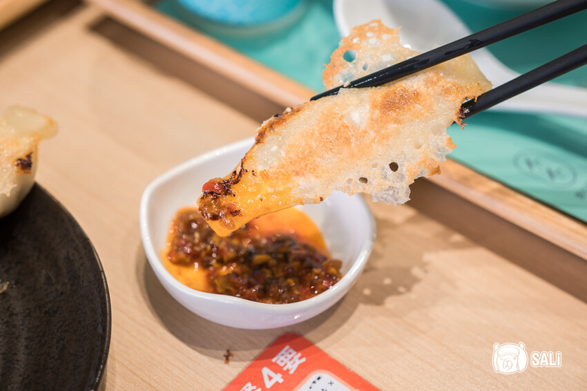 墨竹亭 漢口店｜台中北區美食，新菜色上市金湯泡椒牛麵，豐富秋冬味蕾 - 莎笠，小日子