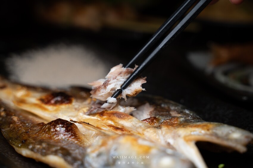 新莊美食｜老串角新莊店～新北無人不知的居酒屋開最新分店囉，總店破兩萬則評論依舊維持4.9顆星，菜單將近