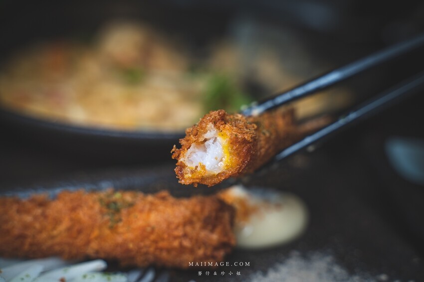 新莊美食｜老串角新莊店～新北無人不知的居酒屋開最新分店囉，總店破兩萬則評論依舊維持4.9顆星，菜單將近