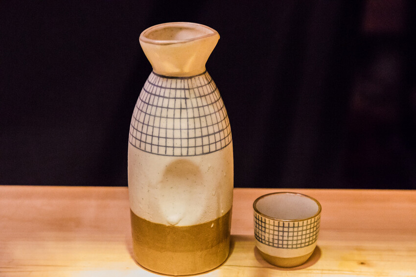 高雄美食 – 希拉麵 x 蓮池潭旁日本神社、一嵐座位風格美味拉麵!