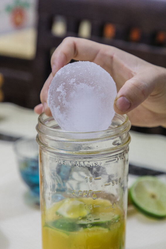 高雄美食 – 希拉麵 x 蓮池潭旁日本神社、一嵐座位風格美味拉麵!