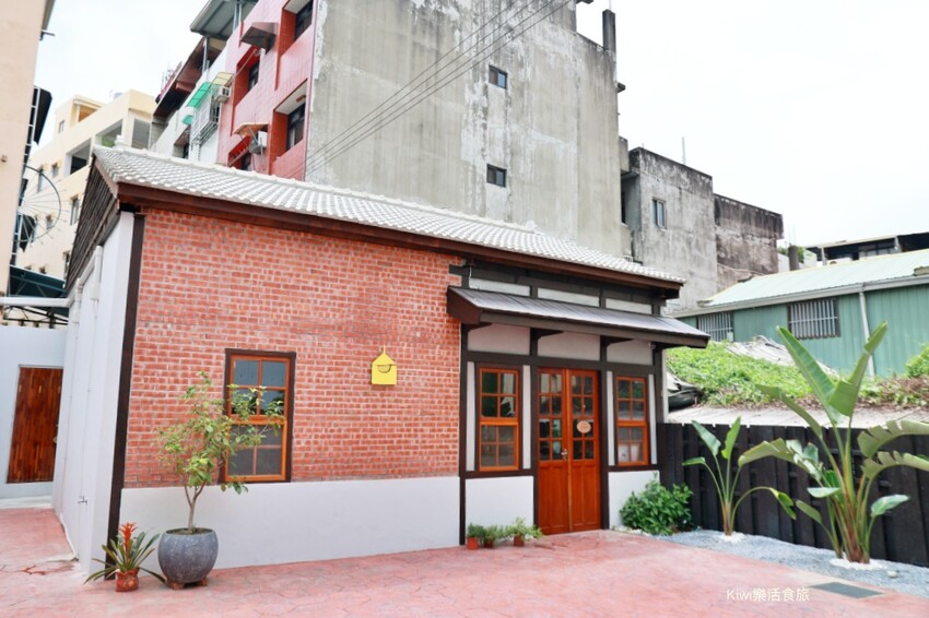 彰化市咖啡推薦巷弄長壽咖啡館︱彰化市三民市場巷弄美食.咖啡.甜點.室內小市集.手作課程