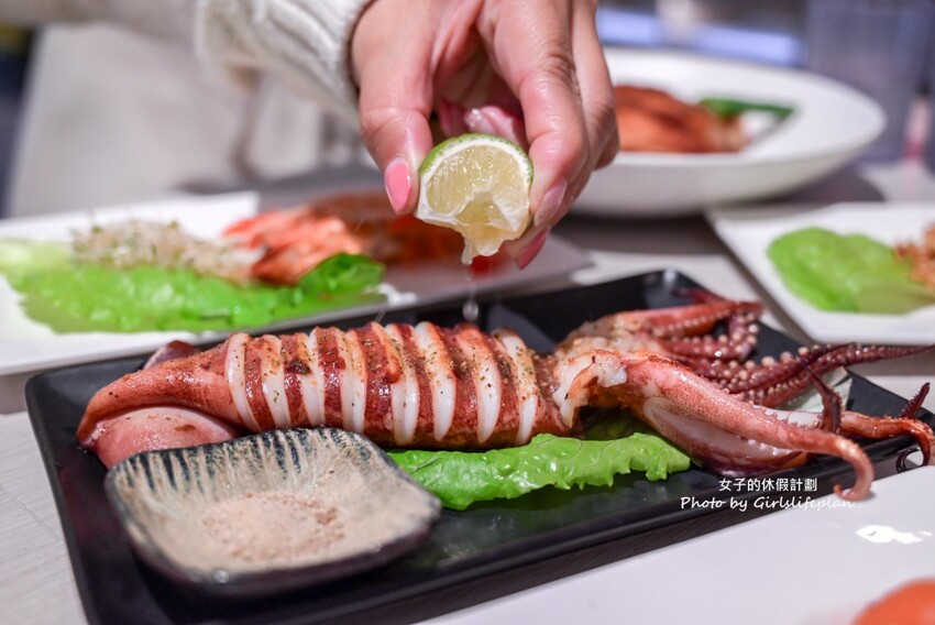 點排餐就送蒙古烤肉吃到飽，數10種蔬菜肉品，飲料.炸物.冰.主食通通吃到飽，商業午餐蒙古烤肉只要198元