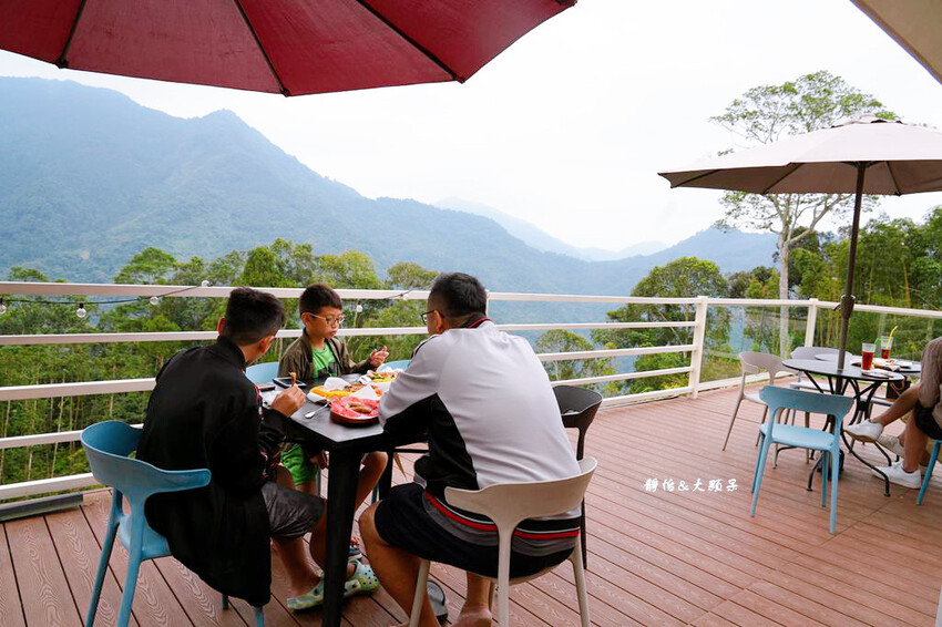 梅后秘境咖啡廳 ❙ 山林裡露天咖啡、森林步道、梅后蔓瀑布，新