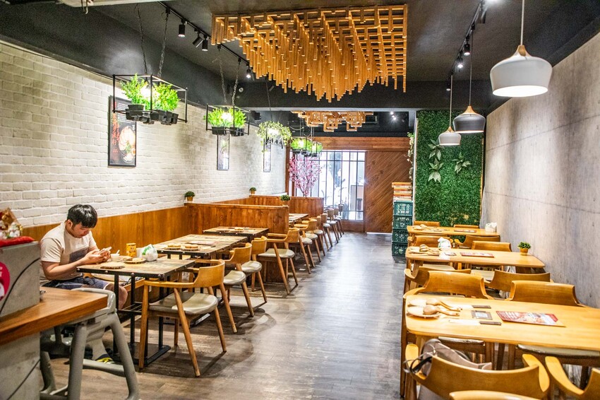 別再只知道拉麵吃到飽！【山禾堂拉麵】全新海鮮拉麵系列澎湃登場，讓你一次吃到爽。