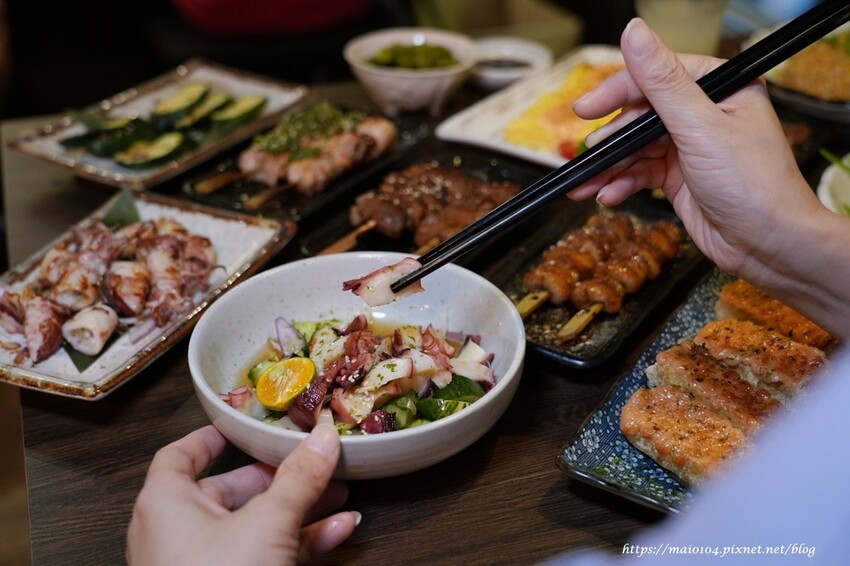 板橋居酒屋推薦｜香炬居酒屋～新開幕！平價的消費、美味的餐點，另有包廂座位適合三五好友聚餐