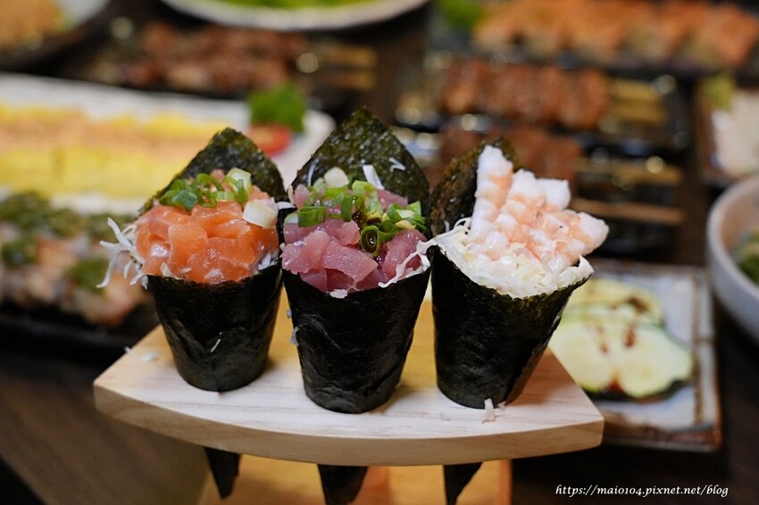 板橋居酒屋推薦｜香炬居酒屋～新開幕！平價的消費、美味的餐點，另有包廂座位適合三五好友聚餐