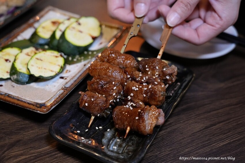 板橋居酒屋推薦｜香炬居酒屋～新開幕！平價的消費、美味的餐點，另有包廂座位適合三五好友聚餐
