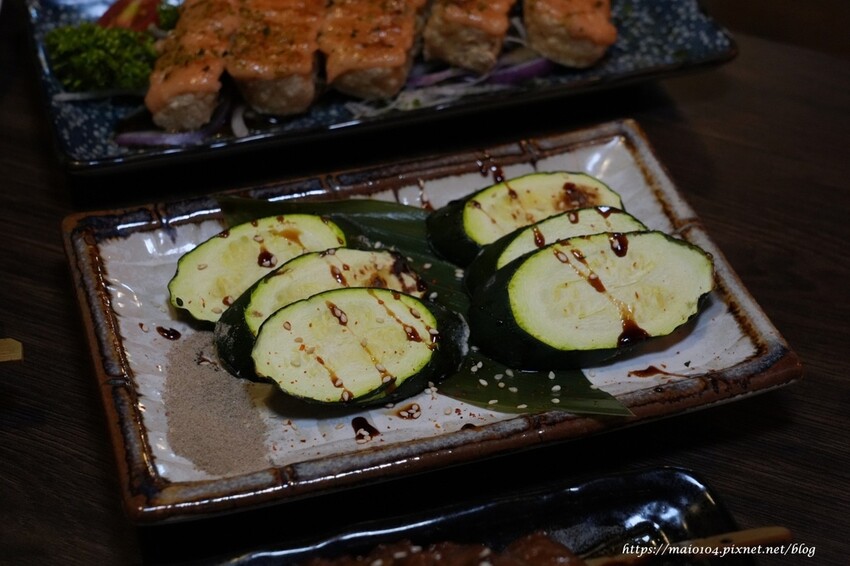 板橋居酒屋推薦｜香炬居酒屋～新開幕！平價的消費、美味的餐點，另有包廂座位適合三五好友聚餐